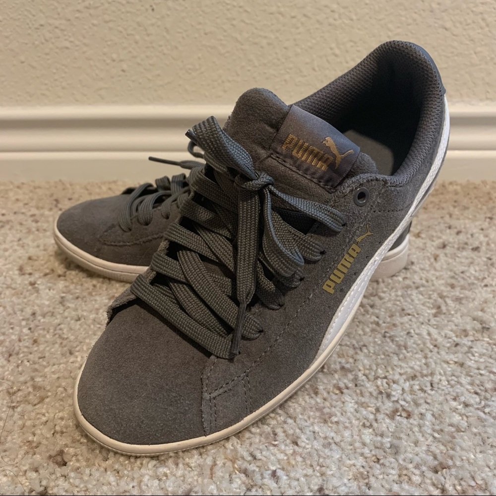 PUMA Ladies Suede Grey Sneakers